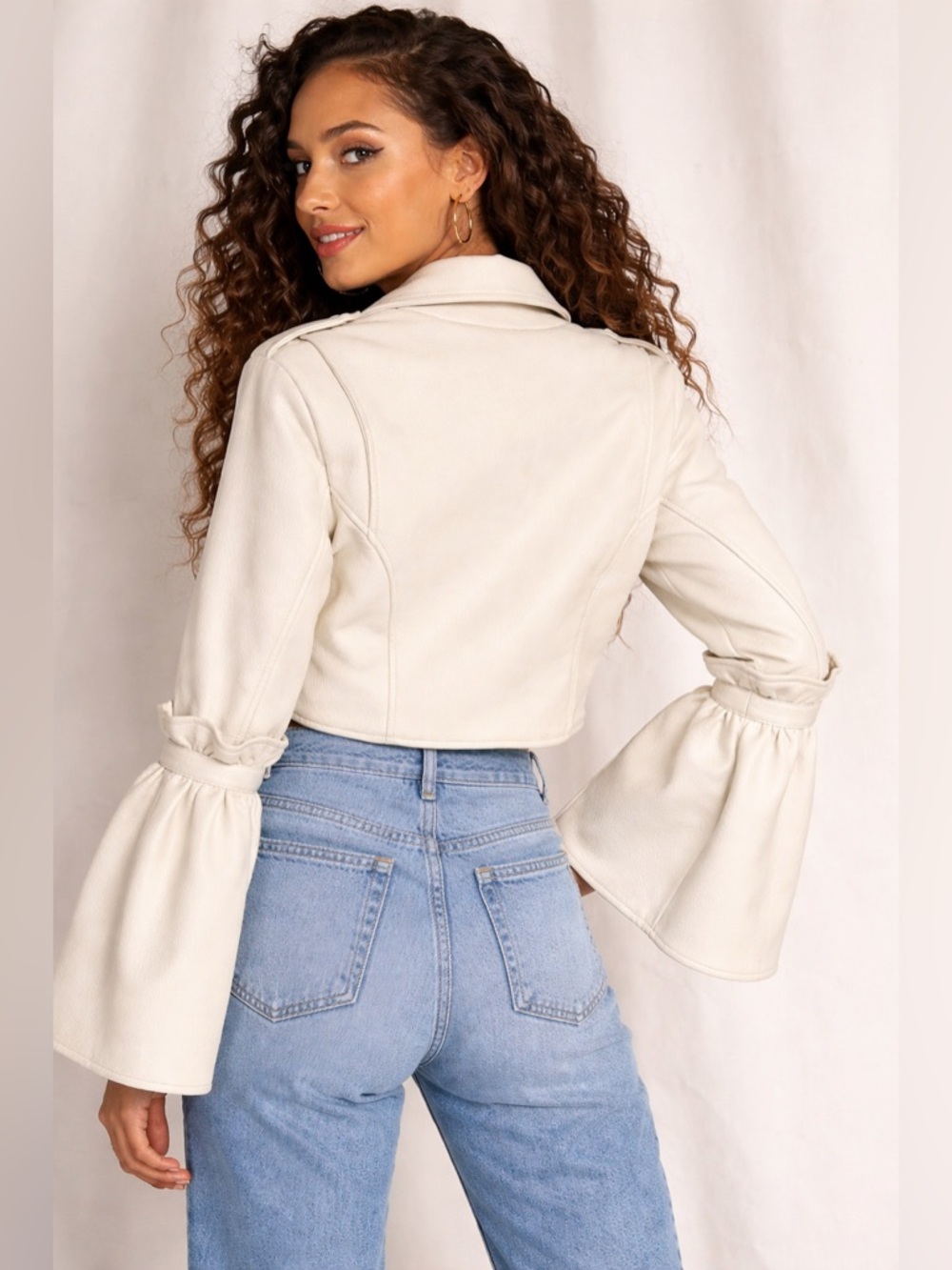 🌺 Azalea Wang Faux Leather Cropped Moto Jacket - Picture 2 of 4
